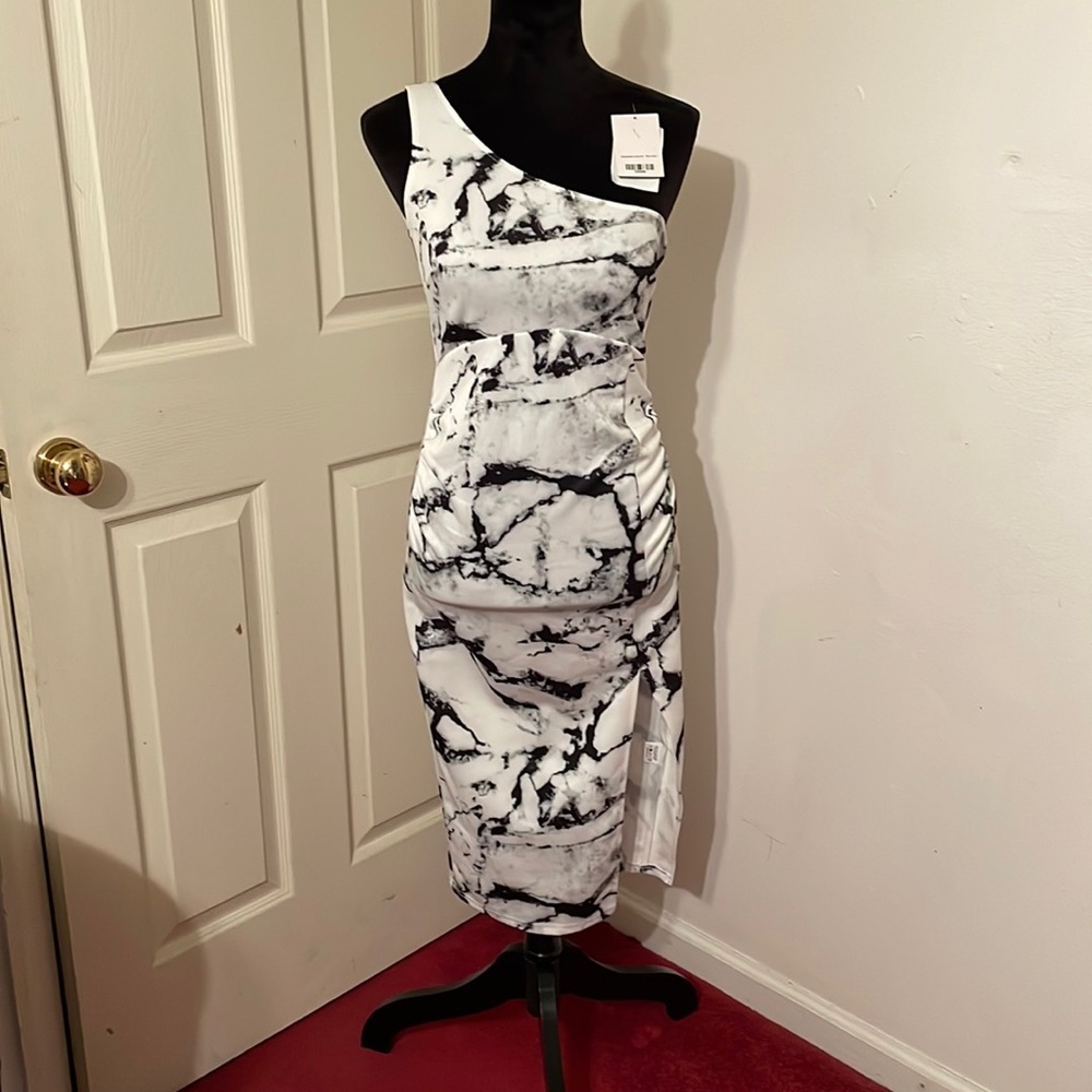 NWT True Violet Dress